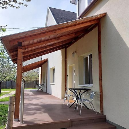 Апартаменти Bridgehaus Балатонфюред Екстер'єр фото